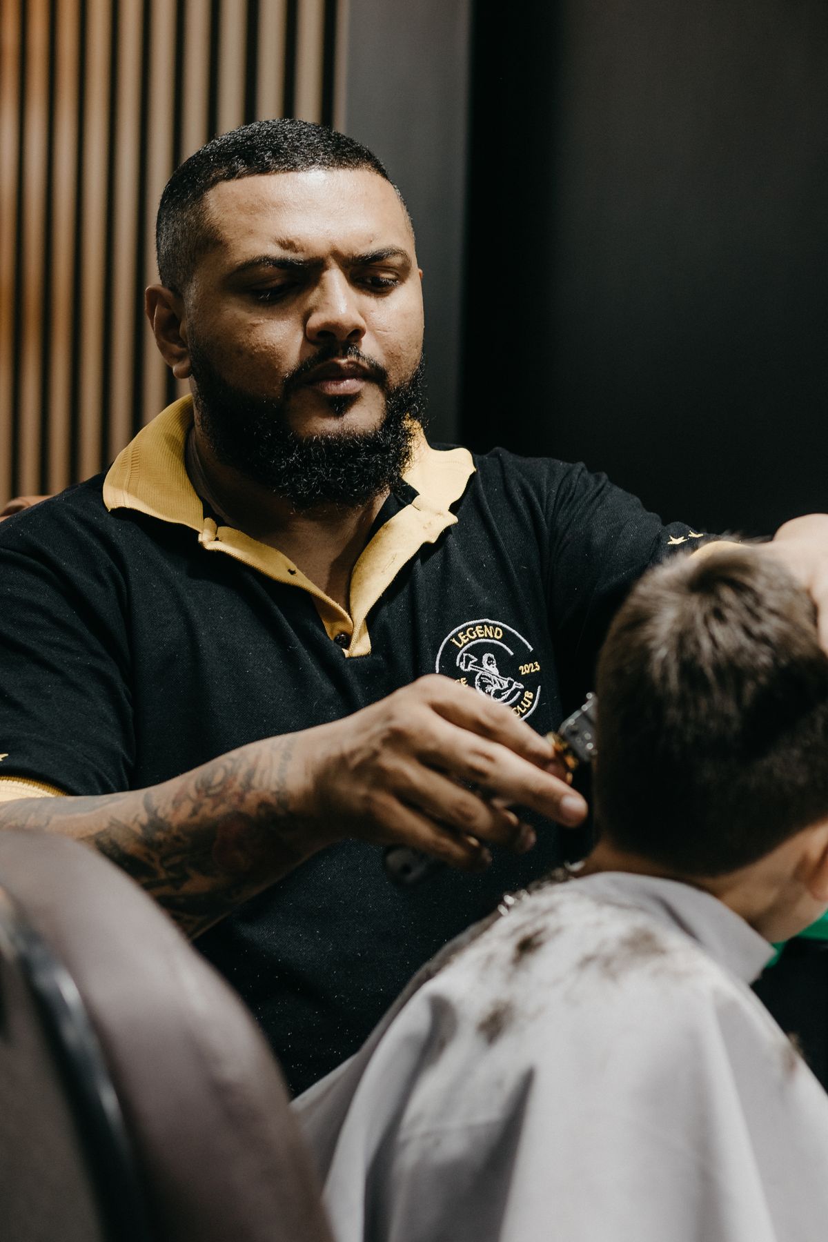 Primeira Visita ao Salão: Como Preparar seu Filho para o Corte Infantil